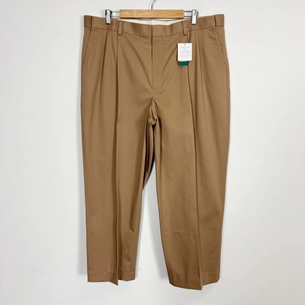 LL Bean Comfort Waist Dress Chino Pants 40 x 27.75 Dark Khaki Pleated 262556 NWT